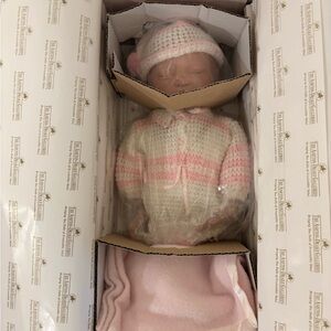 Ashton Drake Beautiful Newborn porcelain doll